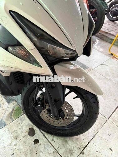 Yamaha NVX 155 2017 màu Trắng Đen