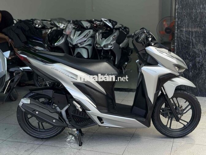 Honda Vario 150 2019 màu Bạc