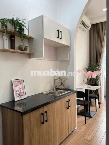PHÒNG BAN CÔNG - HUỲNH VĂN BÁNH PHÚ NHUẬN - FULL NỘI THẤT THOÁNG ĐẸP