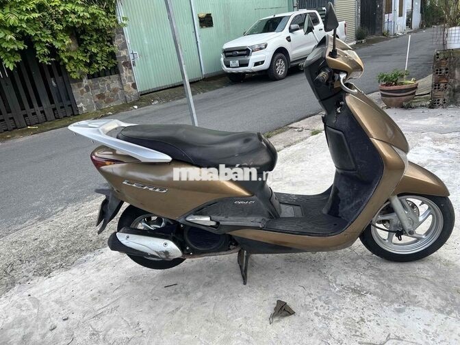 HONDA LEAD XE TAY GA MÀU NÂU