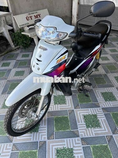 Honda Wave ZX màu Trắng