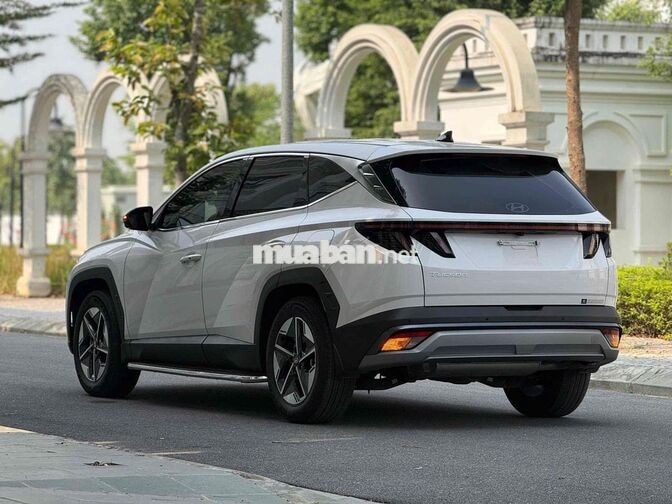 Hyundai Tucson đặc biệt 2024 form 2025