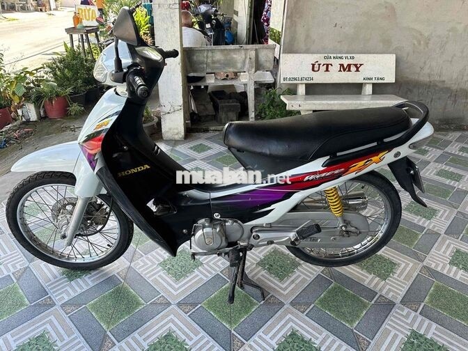 Honda Wave ZX màu Trắng