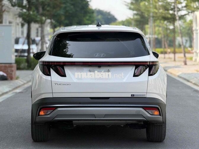 Hyundai Tucson đặc biệt 2024 form 2025