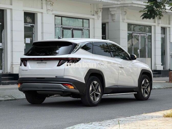 Hyundai Tucson đặc biệt 2024 form 2025