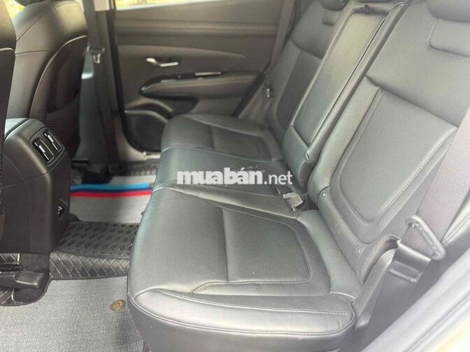 Hyundai Tucson đặc biệt 2024 form 2025