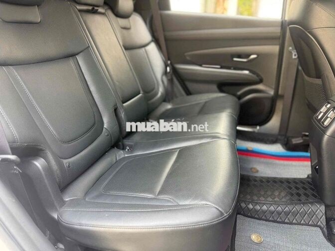 Hyundai Tucson đặc biệt 2024 form 2025