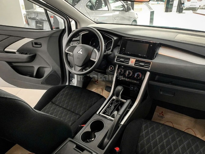 Xe mới mua tháng 07/2026. Hiện đang ký HD cho Cty thuê dài hạn
