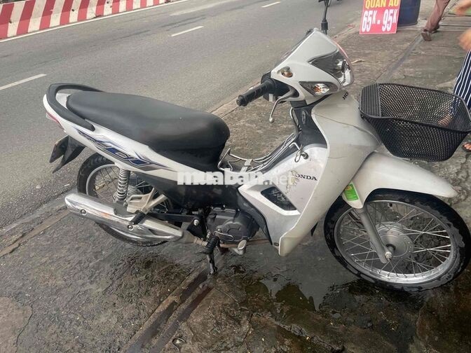 Honda Wave màu Trắng