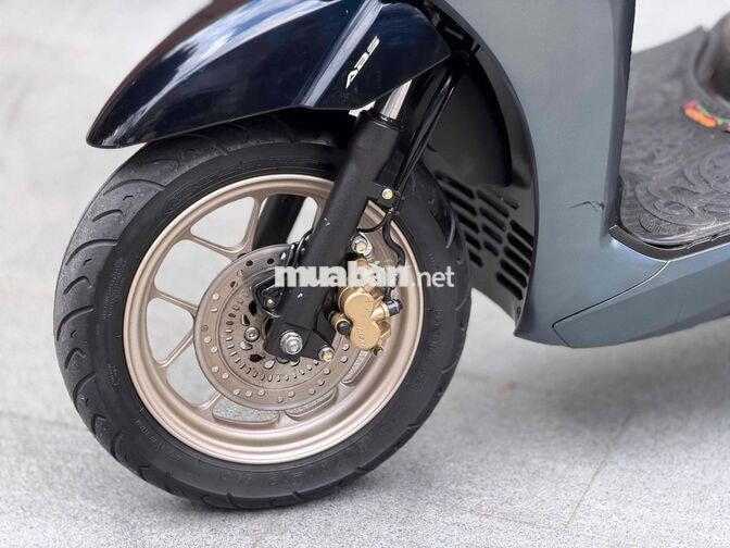 Honda LEAD ABS 2024 18.000 Km Xám đen