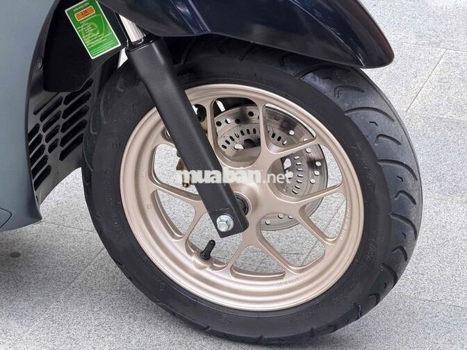 Honda LEAD ABS 2024 18.000 Km Xám đen