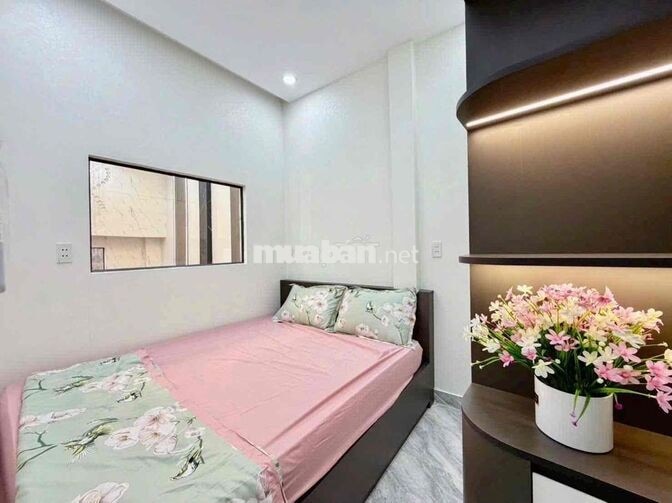 SAU LƯNG CHUNG CƯ KHANG GIÁ - EMART PHAN HUY ÍCH