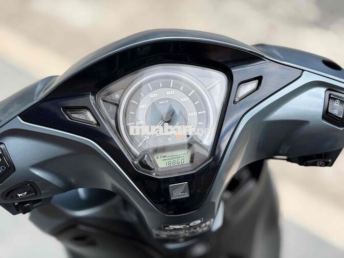 Honda LEAD ABS 2024 18.000 Km Xám đen