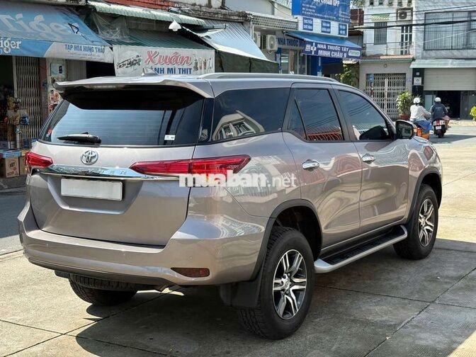 Toyota Fortuner 2022 Tự động 23.000km