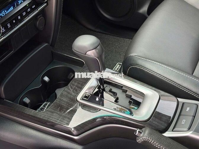 Toyota Fortuner 2022 Tự động 23.000km