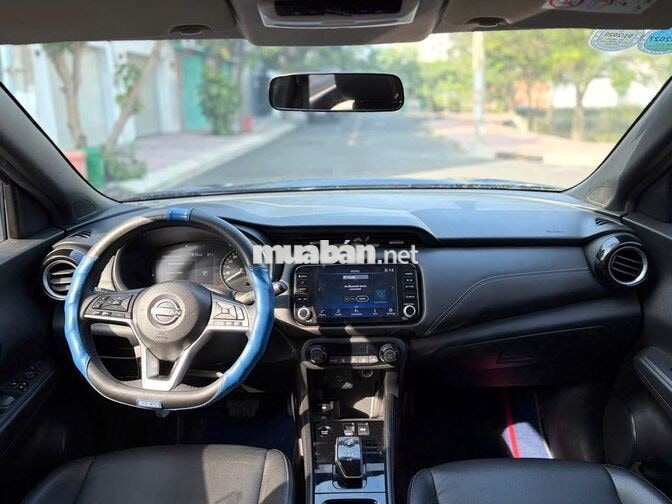 Nissan kicks e-power V màu xanh 2023 - 64000km