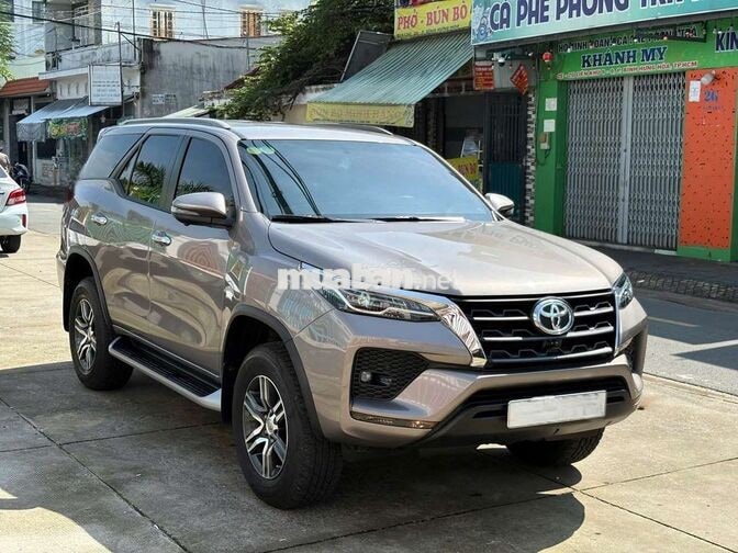 Toyota Fortuner 2022 Tự động 23.000km