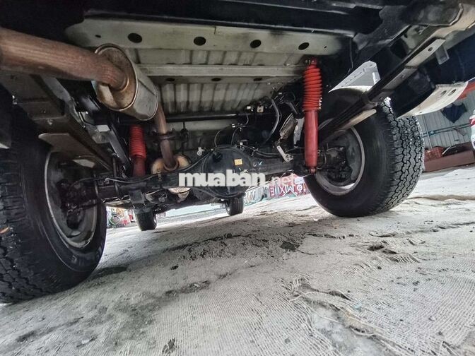 Ford Everest 2011 Số sàn 5 chỗ máy xăng