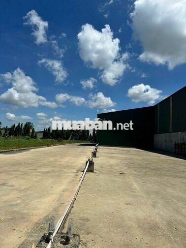 Bán kho xưởng mặt tiền đường quốc Lộ 1A ,huyện bến lức ( đất tư nhân )
