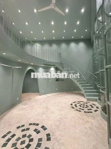 Mặt tiền Bàu Cát, NGANG 8m, DT: 40m2, 2 tầng, Phù hợp shop, showrooom