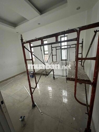 NC tân kỳ . Tân phú.( hầm , lửng , 5 lầu , thang máy ) sơn mới