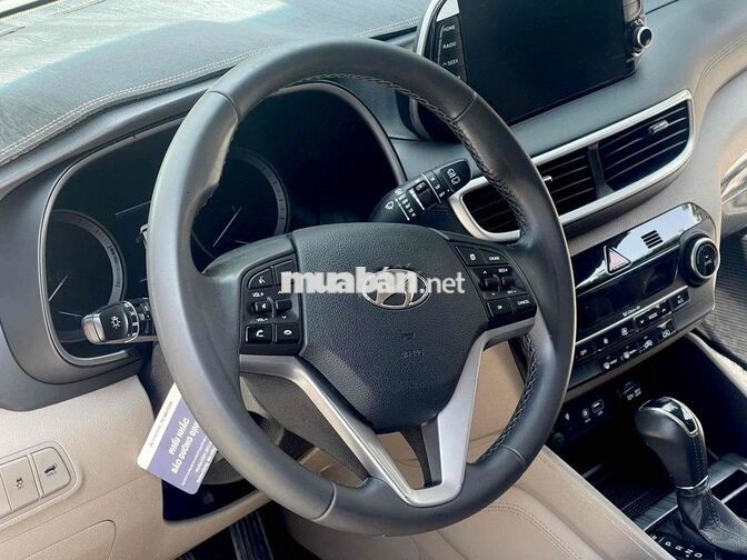 Hyundai Tucson 2.0D dầu sản xuất 2021