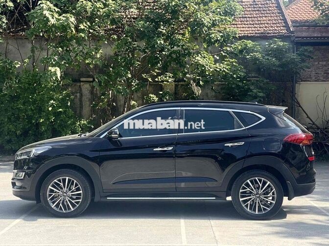 Hyundai Tucson 2.0D dầu sản xuất 2021