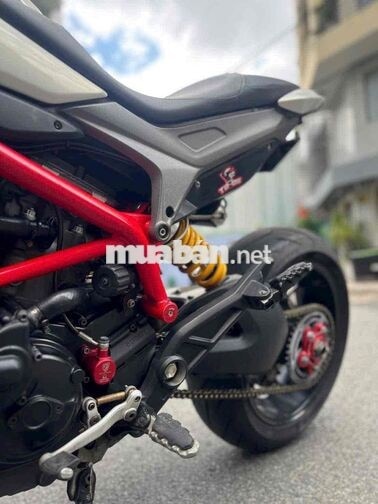 Ducati Hypermotard 821 màu Trắng
