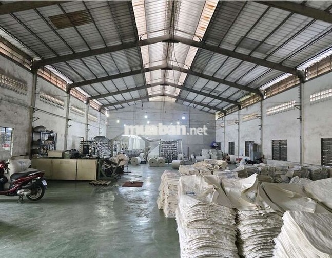 CHO THUÊ MTKD 600M² NGAY KHUÔNG VIỆT + ÂU CƠ