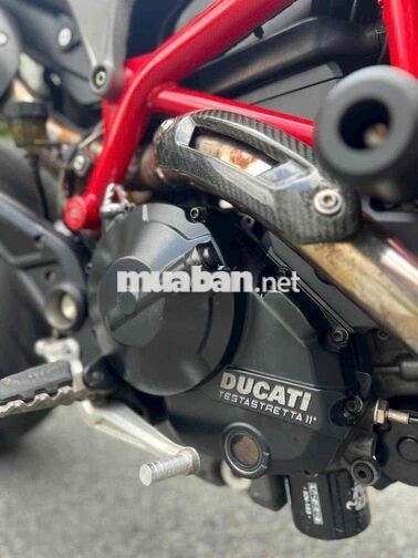 Ducati Hypermotard 821 màu Trắng