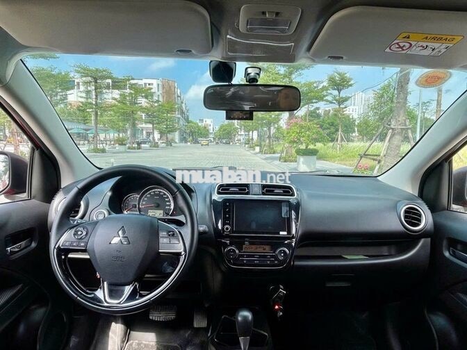 Attrage Premium 1.2 CVT 2021