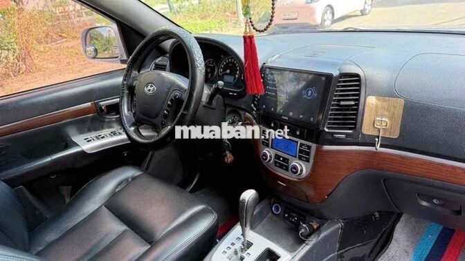 Hyundai Santa Fe 2007 Tự động Dầu 7 chỗ Trắng