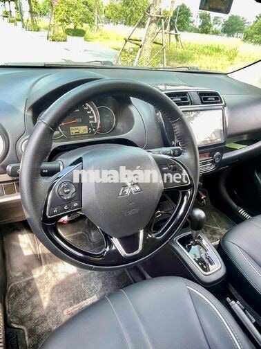 Attrage Premium 1.2 CVT 2021