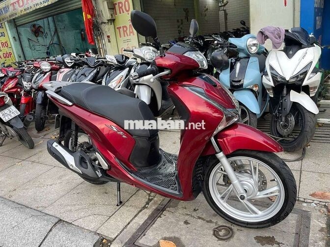 Honda SH 125 2018 màu Đỏ đã sử dụng