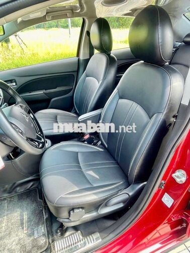 Attrage Premium 1.2 CVT 2021