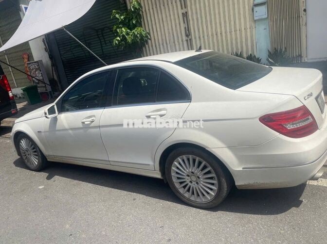Mercedes-Benz C250 147.580 km màu Trắng