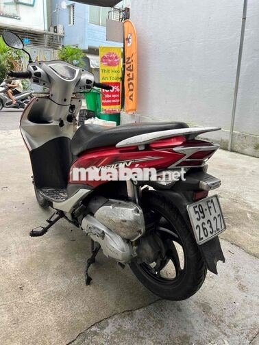 Honda Vision màu Đỏ