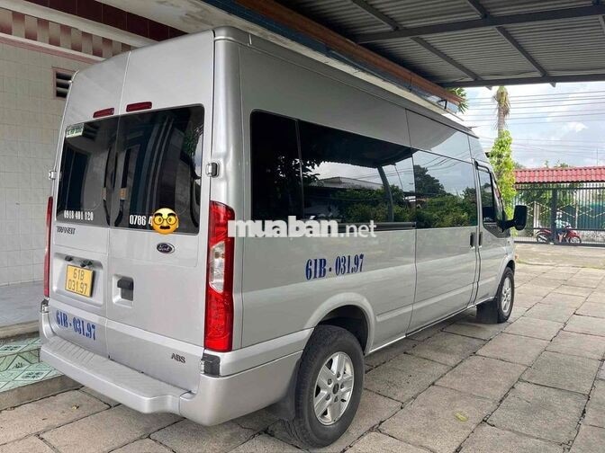 Ford Transit sx T5/2020 đi được 101550 km màu Bạc