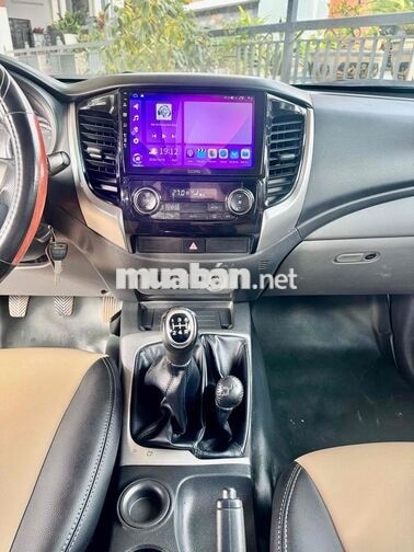 Mitsubishi Triton 2018 Số sàn 55063 km Đỏ