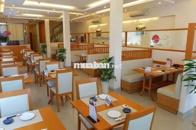 Cho thuê nhà mặt tiền Cách Mạng Tháng 8