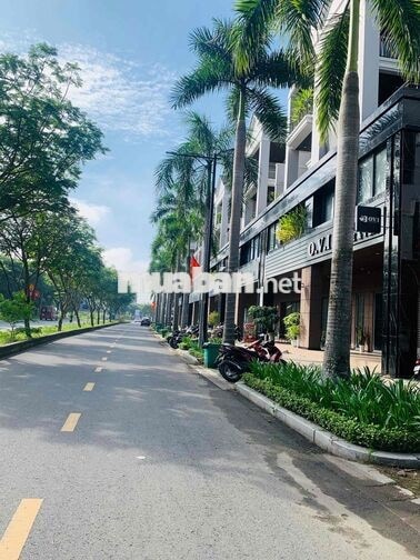 Cho Thuê Shophouse Mặt Tiền Đường Kinh Doanh SD 500M2 Chỉ 43tr