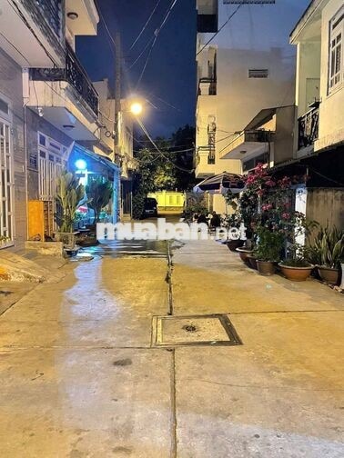 CHO THUÊ NHÀ NGUYÊN CĂN, SẠCH ĐẸP RỘNG RÃI GIÁ CHỈ 6 000 000/ THÁNG