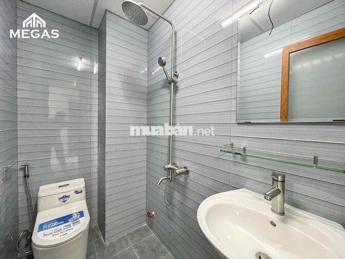 Nhượng mặt mặt bằng mặt tiền phan bội châu, nội thất có sẵn