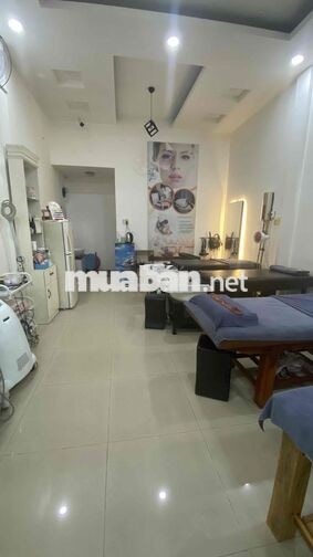 Nhượng mặt mặt bằng mặt tiền phan bội châu, nội thất có sẵn