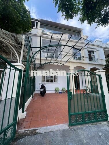[CHO THUÊ] BIỆT THỰ HƯNG THÁI – PHÚ MỸ HƯNG, QUẬN 7 – NỘI THẤT ĐẦY ĐỦ