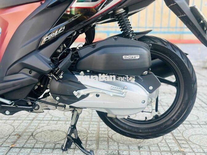 CLICKi 125 THÁI 2013 ODO THẤP XE ĐẸP BS DỄ NHÌN