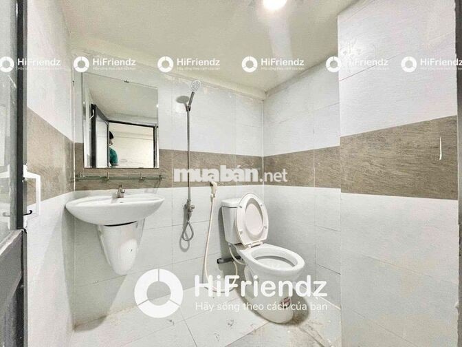 PHÒNG TRỌ GÁC CAO SẴN MÁY LẠNH - THANG MÁY - NGAY VÒNG XOAY PHÚ LÂM