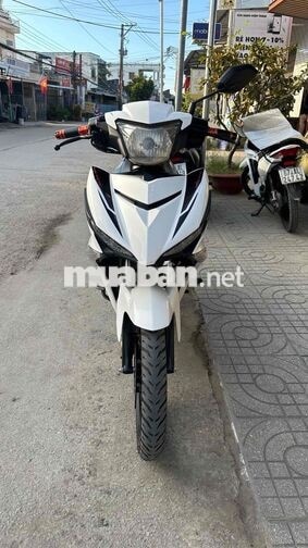 Yamaha Exciter 150 2017 Trắng đen ( hỗ trợ góp )