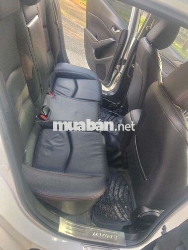 Mazda 3 cực zin cực đẹp 5 chỗ Tự động Xăng Trắng