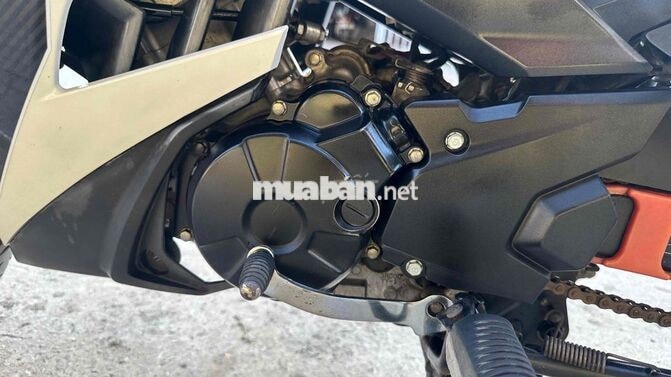 Yamaha Exciter 150 2017 Trắng đen ( hỗ trợ góp )